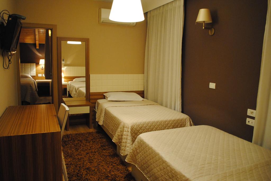 Hotel Vila 60 تيرانا المظهر الخارجي الصورة